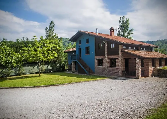 La Caseria De Los Hevia 1 Y 2